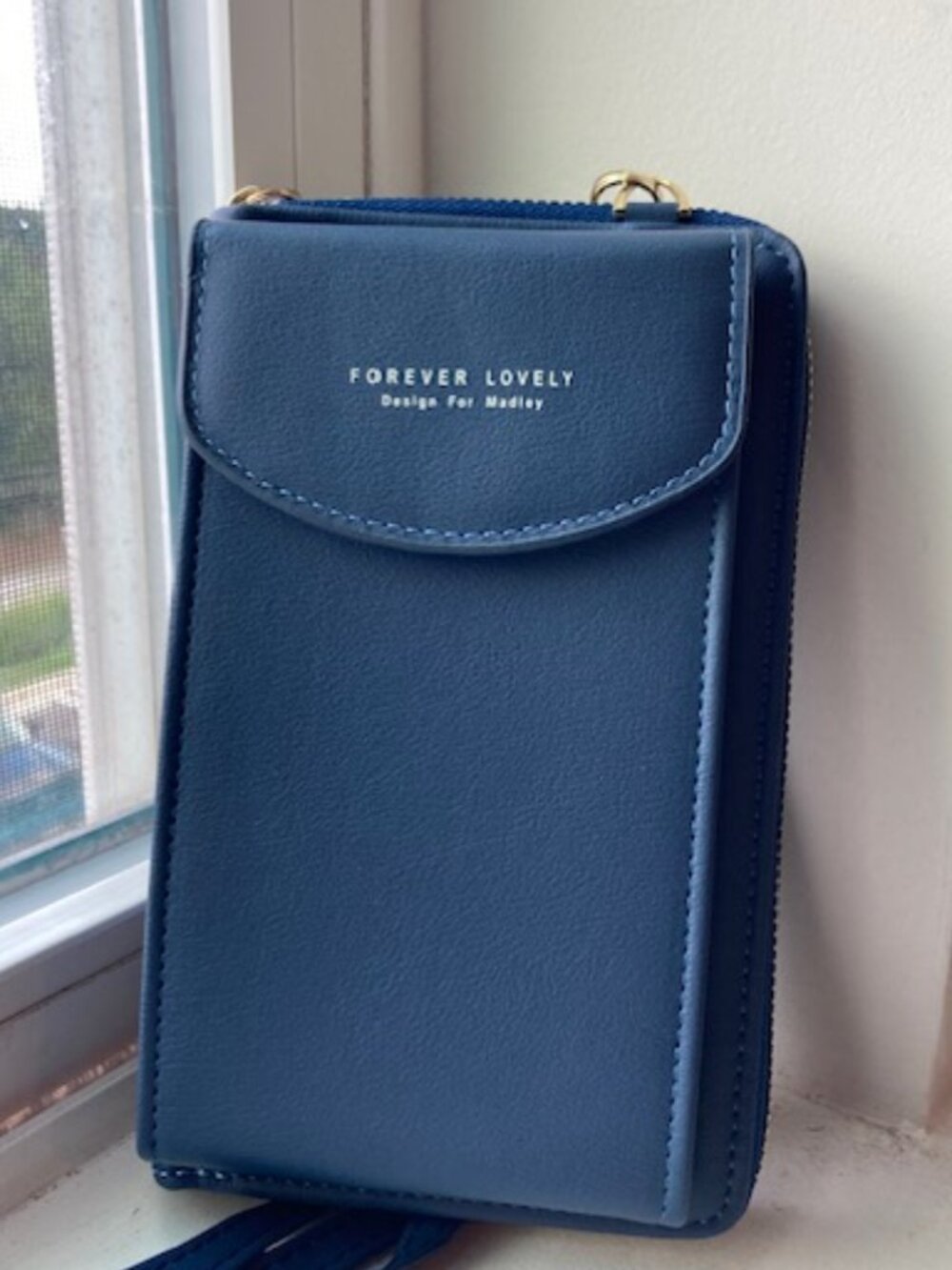 Forever Lovely Blue Phone Crossbody Wallet Purse.